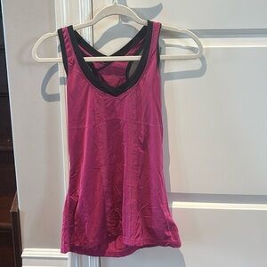 Vintage lululemon tank top size 8 in perfect condition
